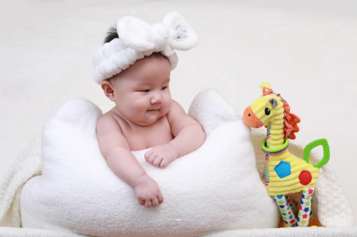 淮安宝宝几个月翻身